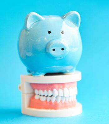 Piggy bank and mouth mold in Colleyville 
